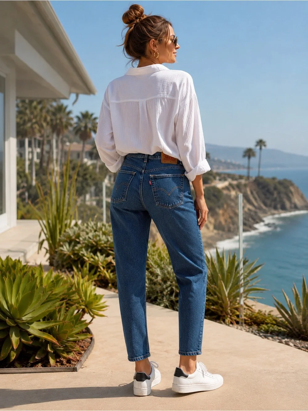 Levi’s 550 High Rise Relaxed Taper Mom Jeans Women’s Size 8 Dark Wash Denim